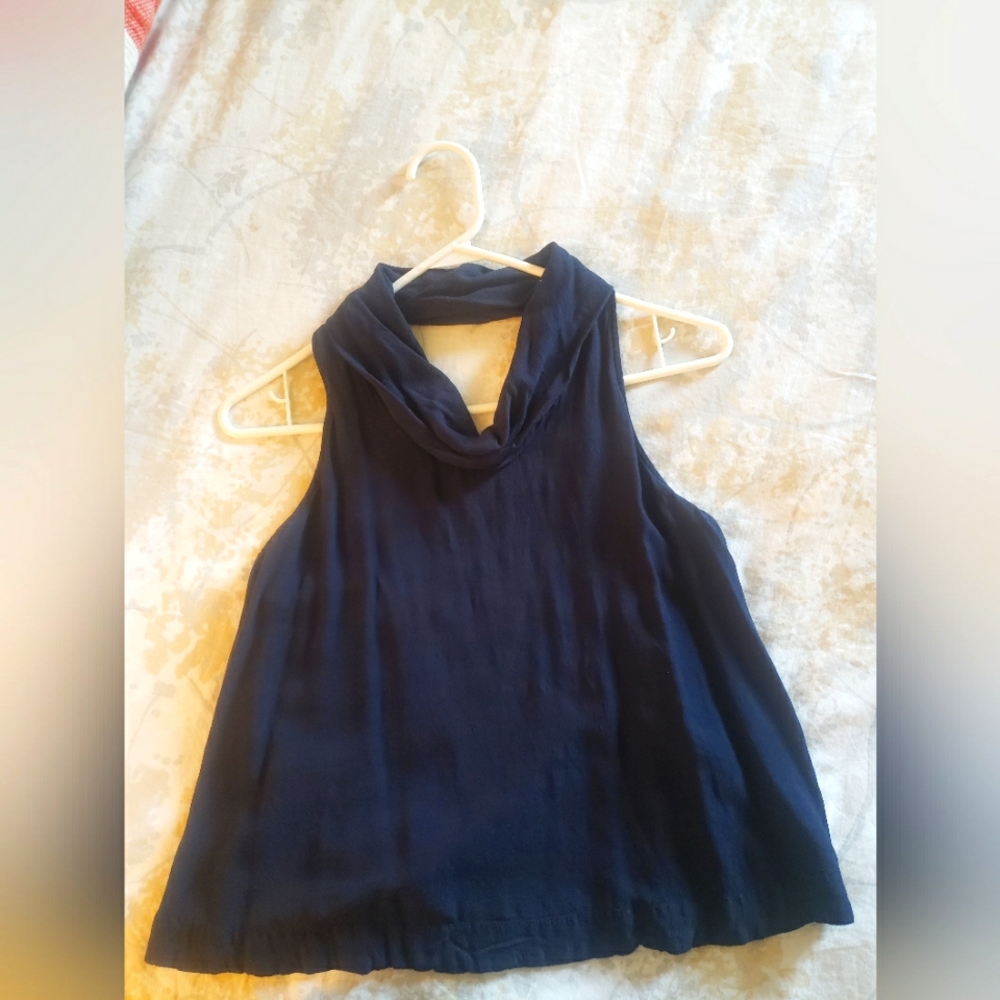 Free the People size XS fits S loose blouse crop